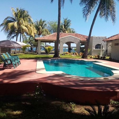 La Ceja Beach House El Tamarindo ภายนอก รูปภาพ