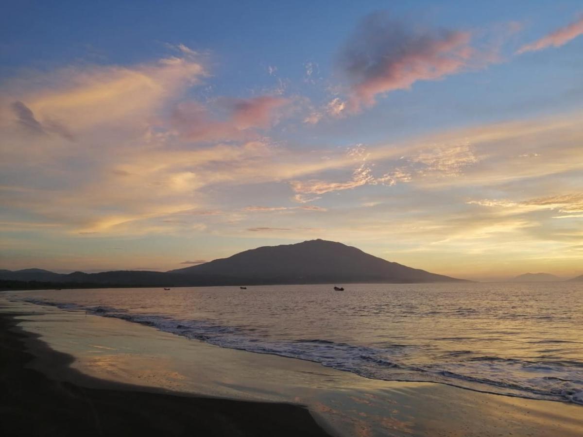 La Ceja Beach House El Tamarindo ภายนอก รูปภาพ